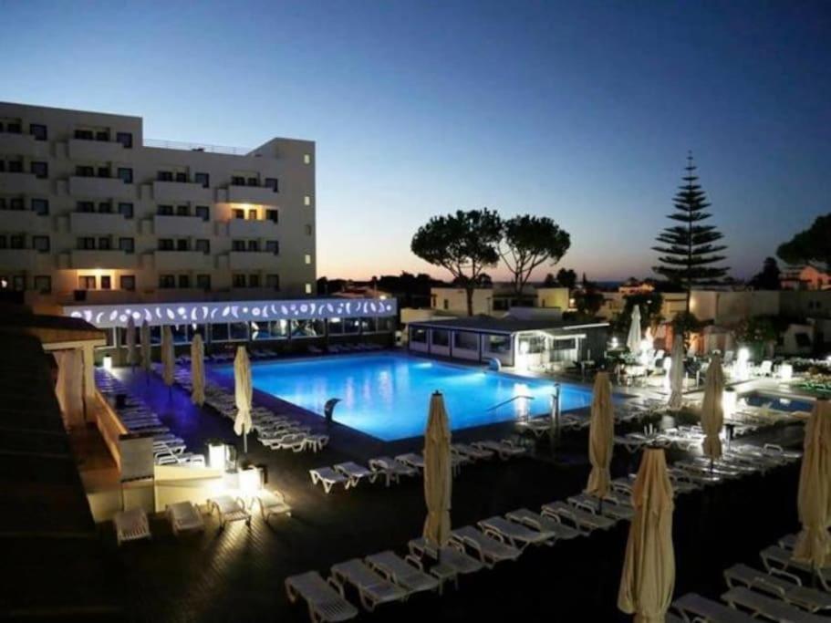 Sol Iii - Pool And Garden & Gym & Villa Albufeira