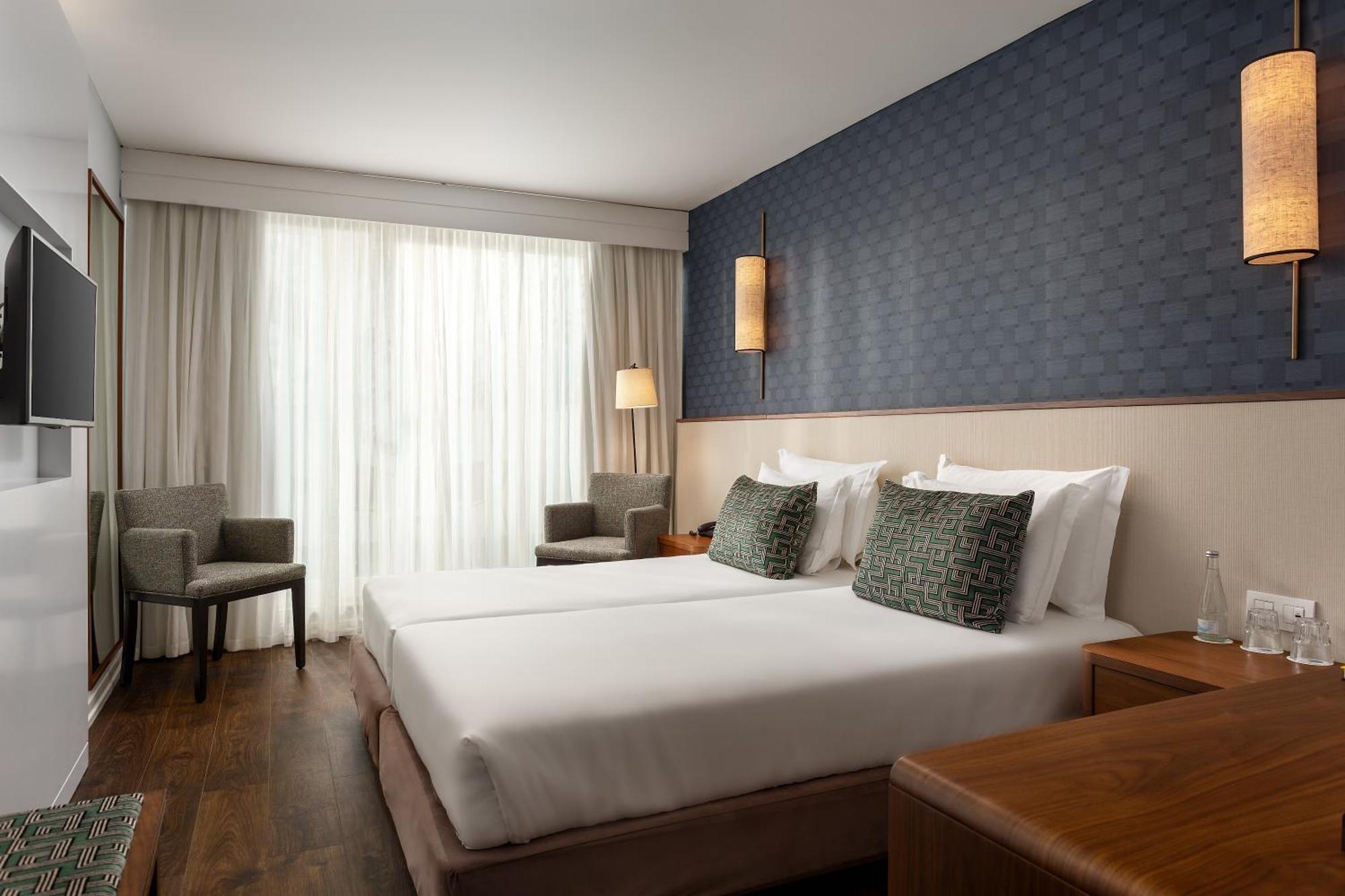 Hotel Baia 4*