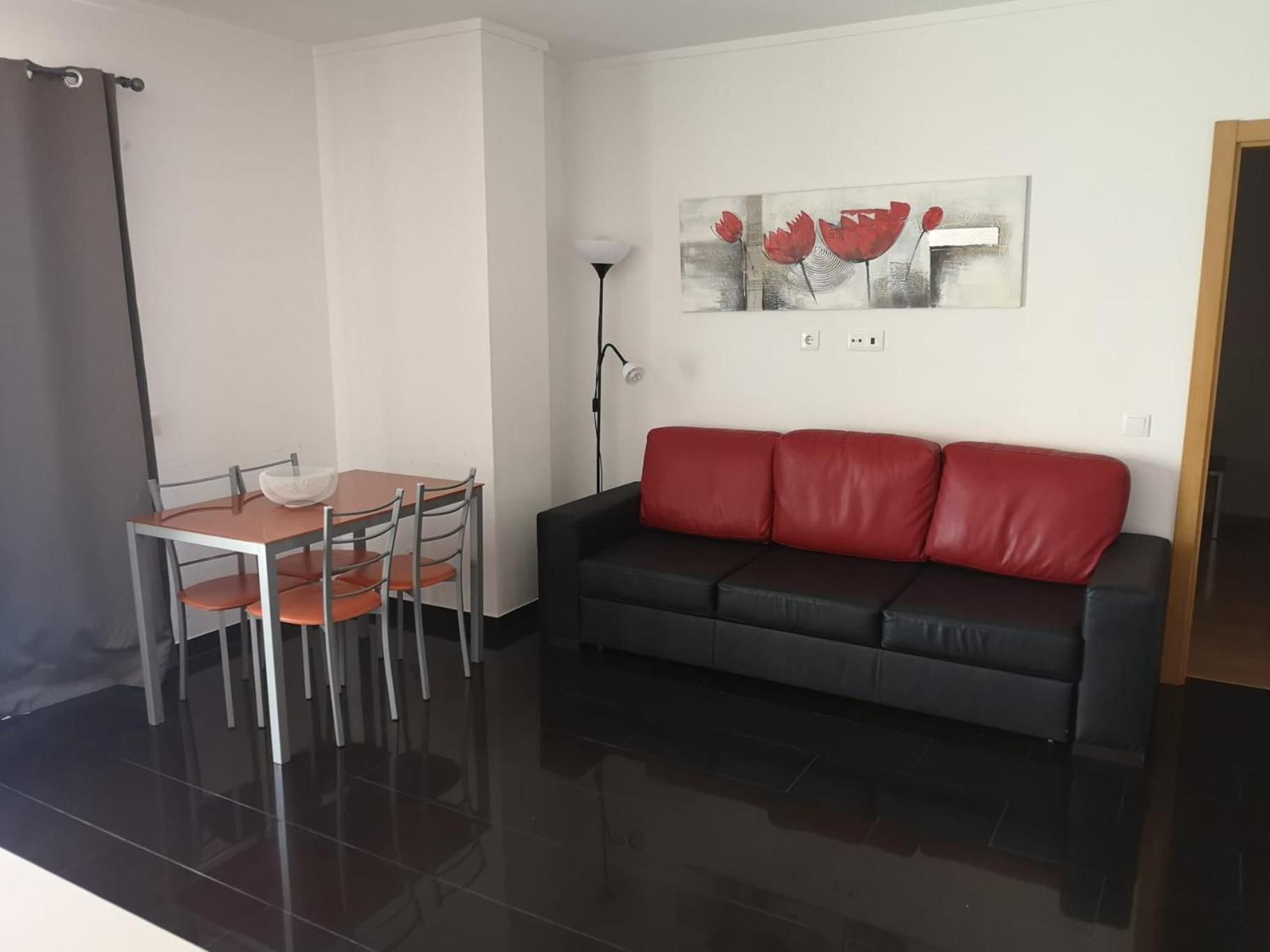 Rocha T Apartment