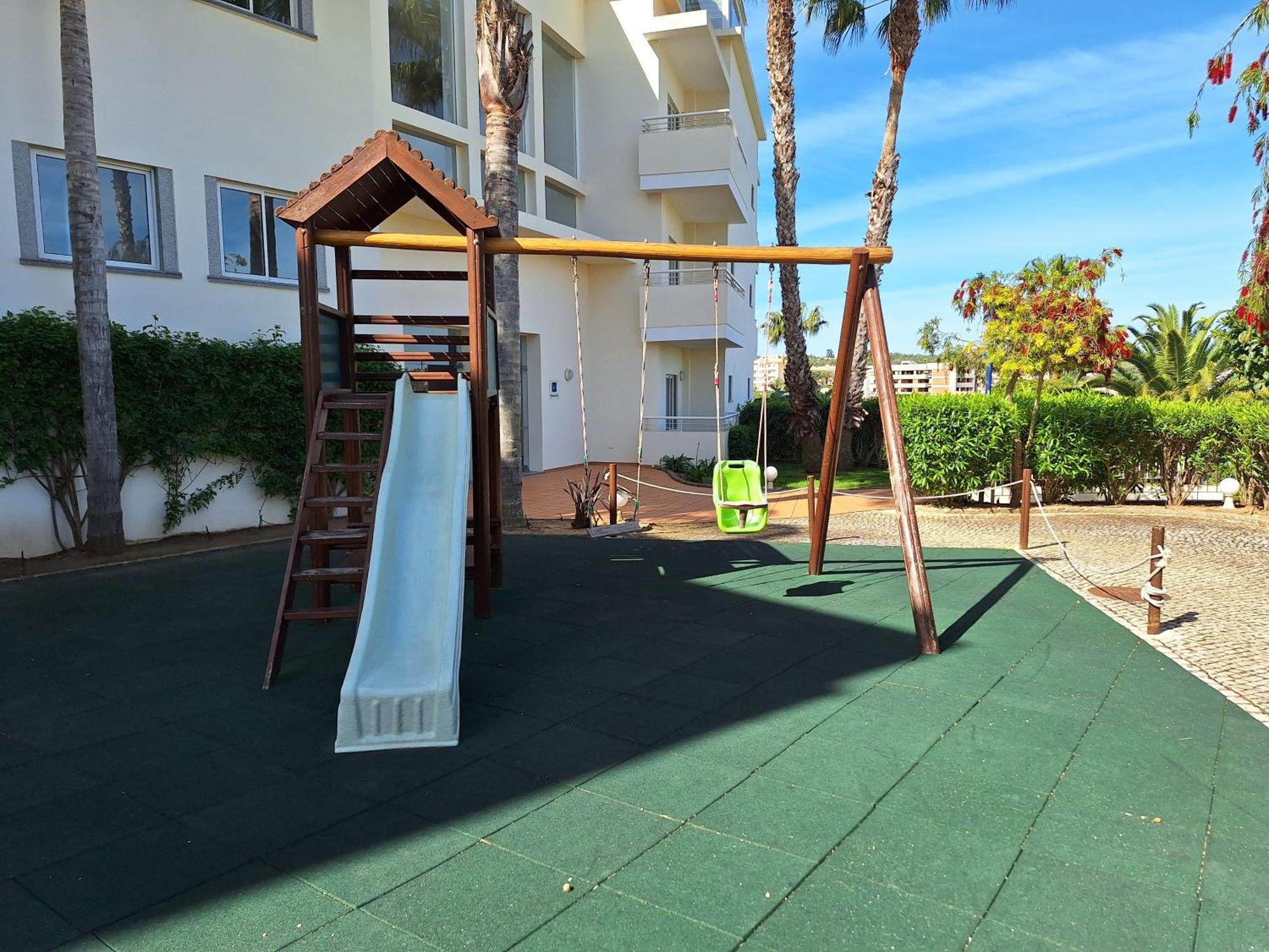 Amazing With Sea View Apartment *