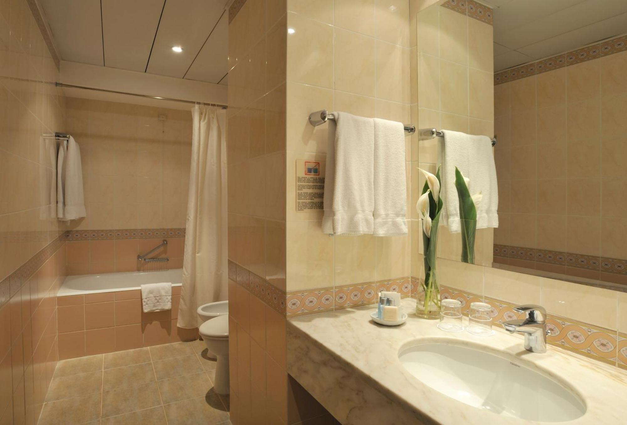 Hotel Pestana Miramar Garden & Ocean 4*