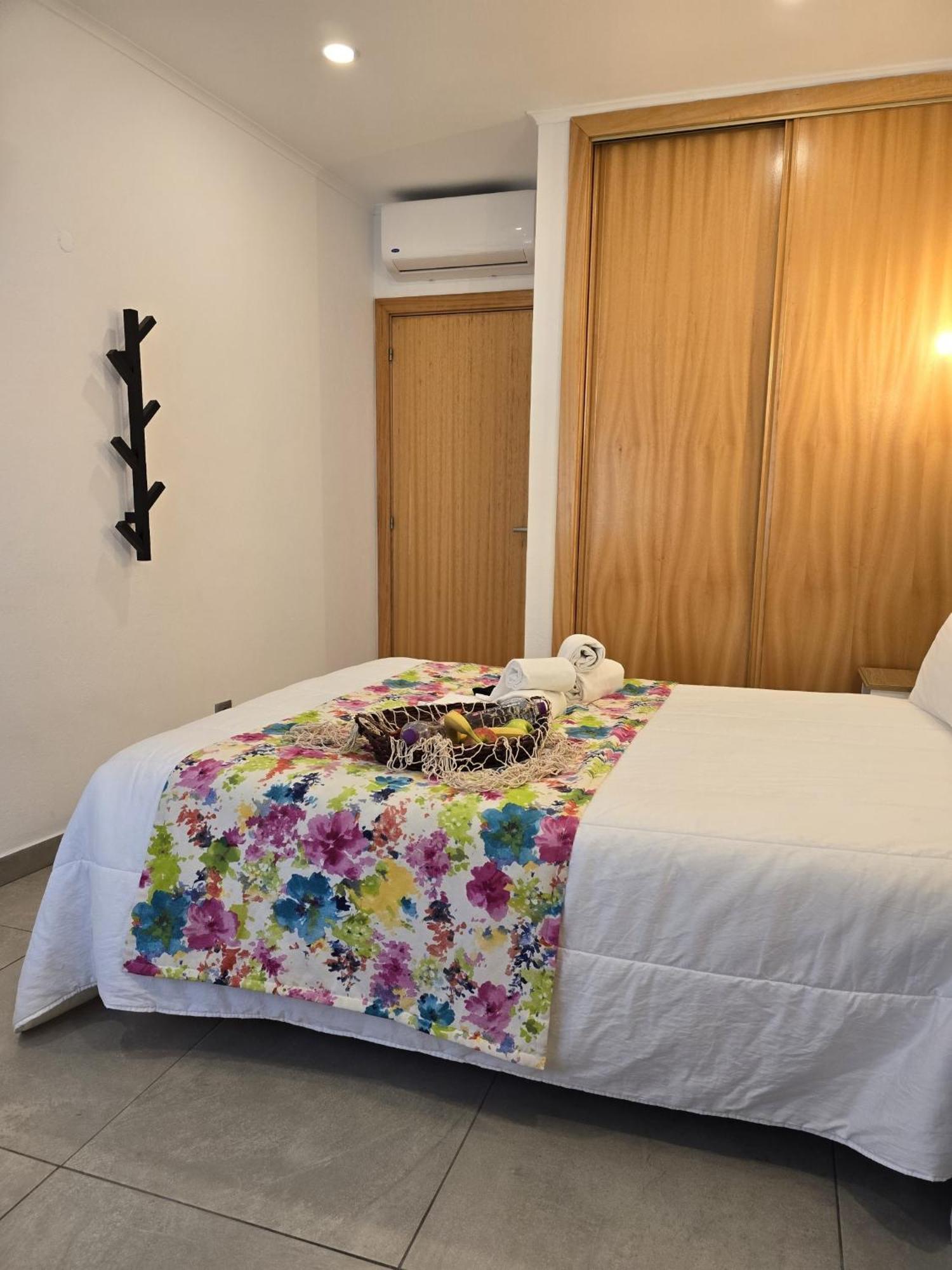 Lc's Guest house
