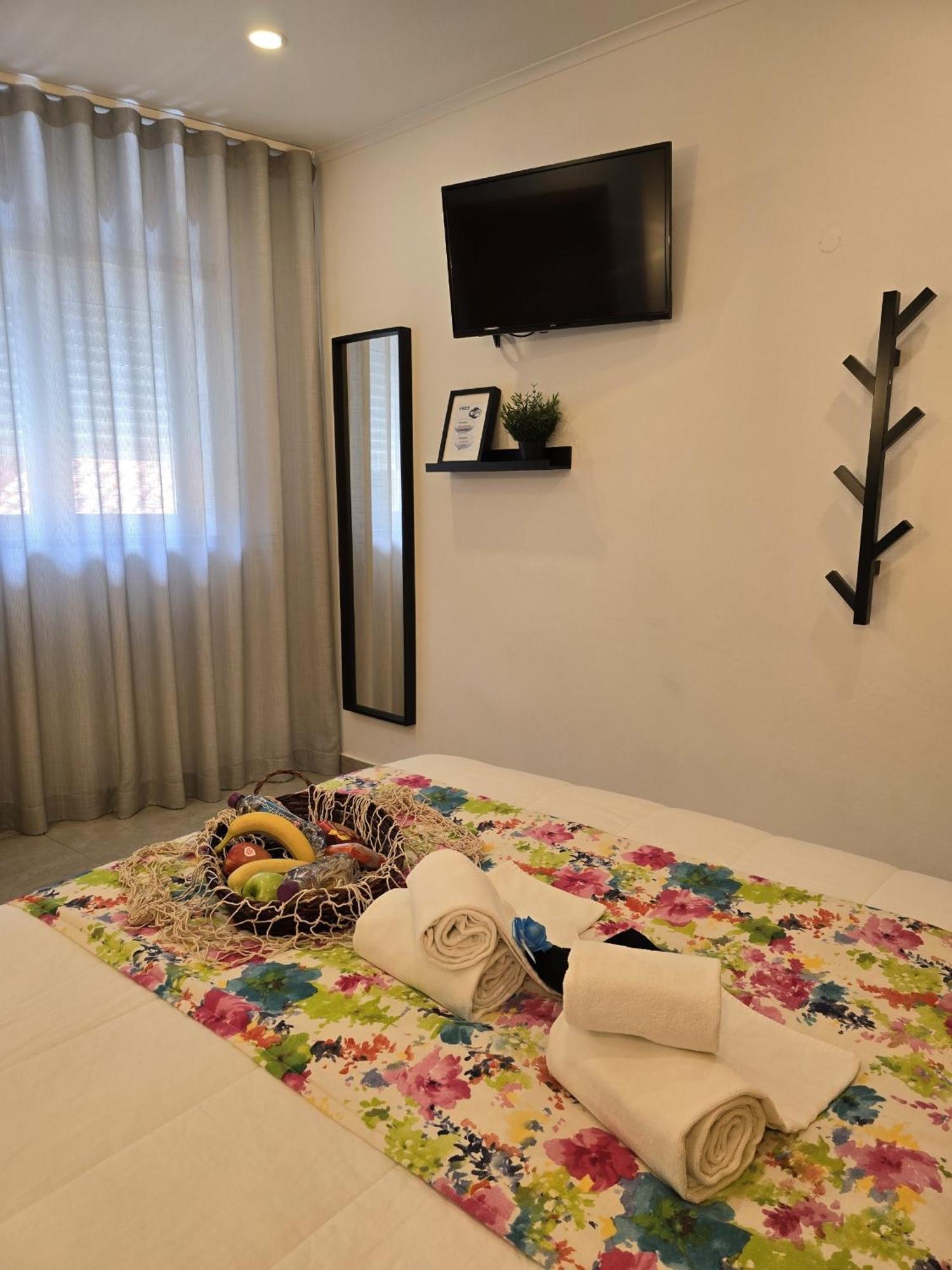Guest house Lc's *