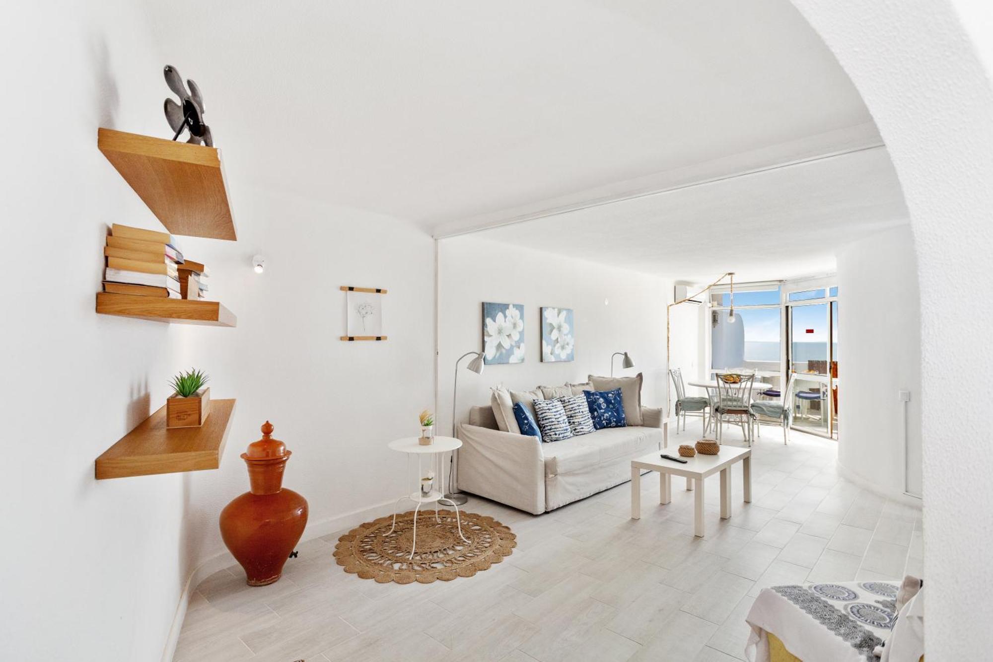 Apartment Coral By *