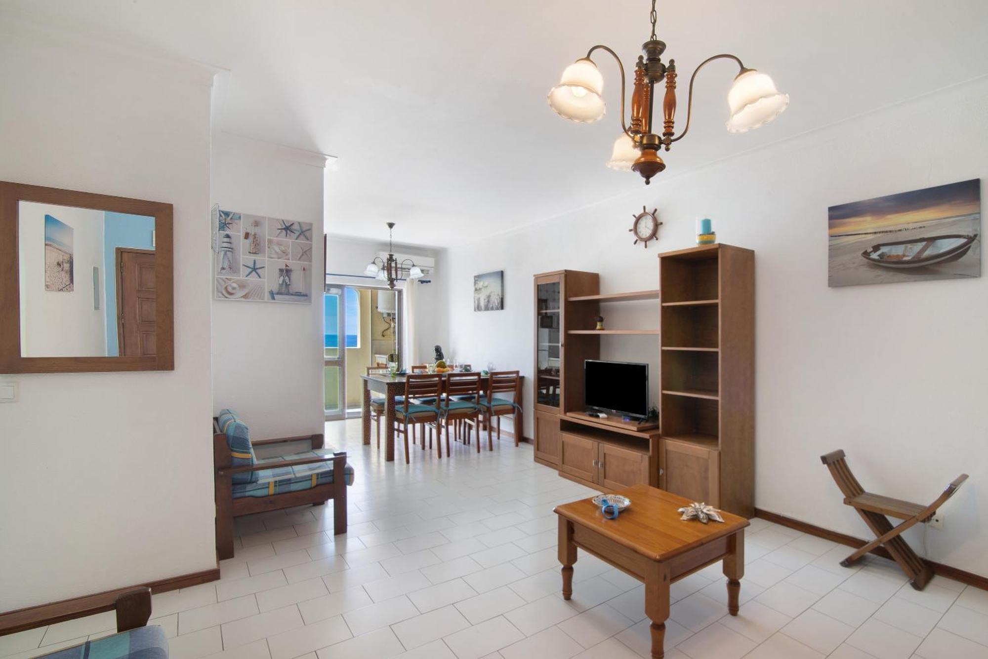 Family View - Da Rocha Apartment
