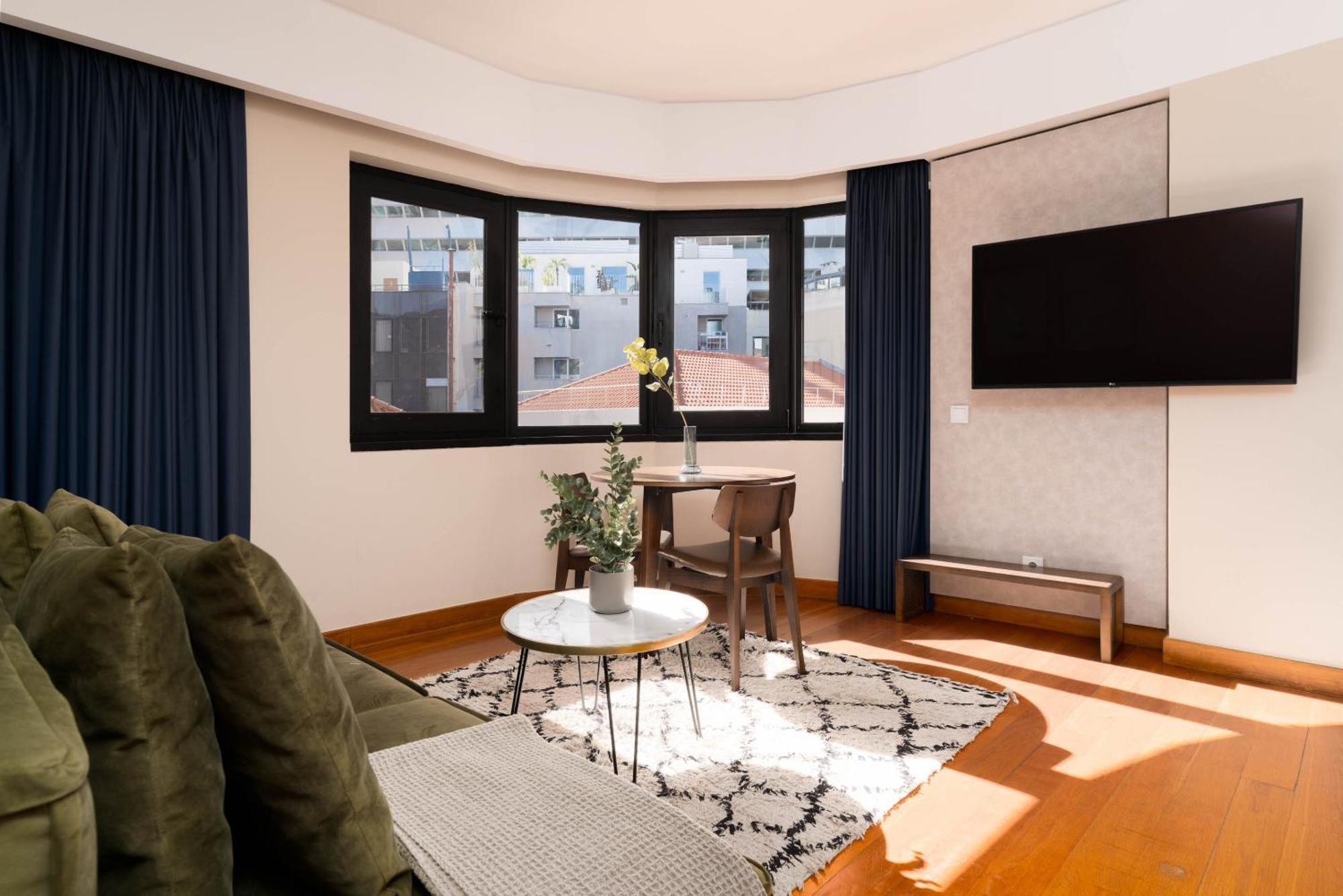 Apartamento Limehome Rua Eca De Queiroz