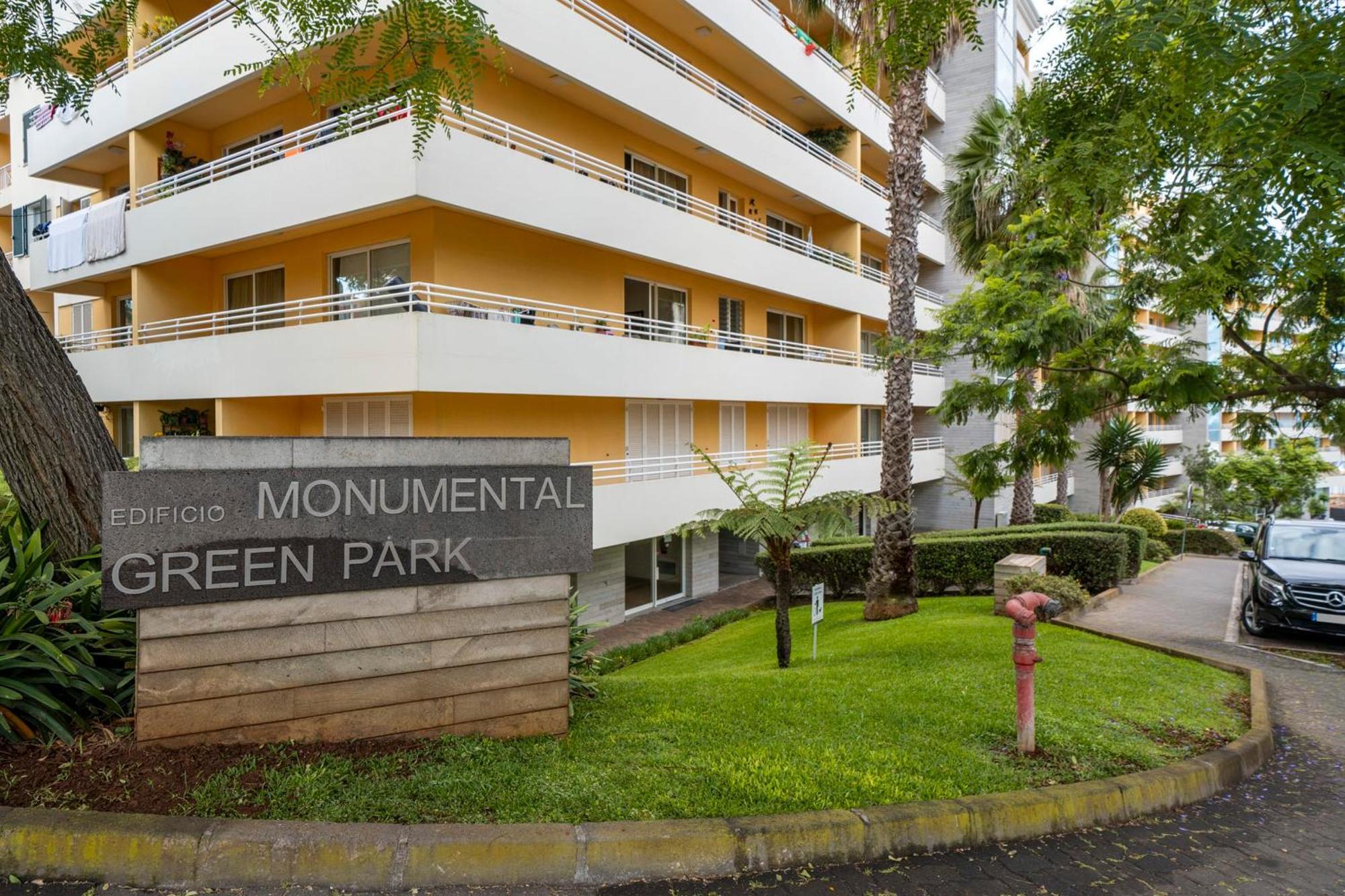 Park By An Island Apartment