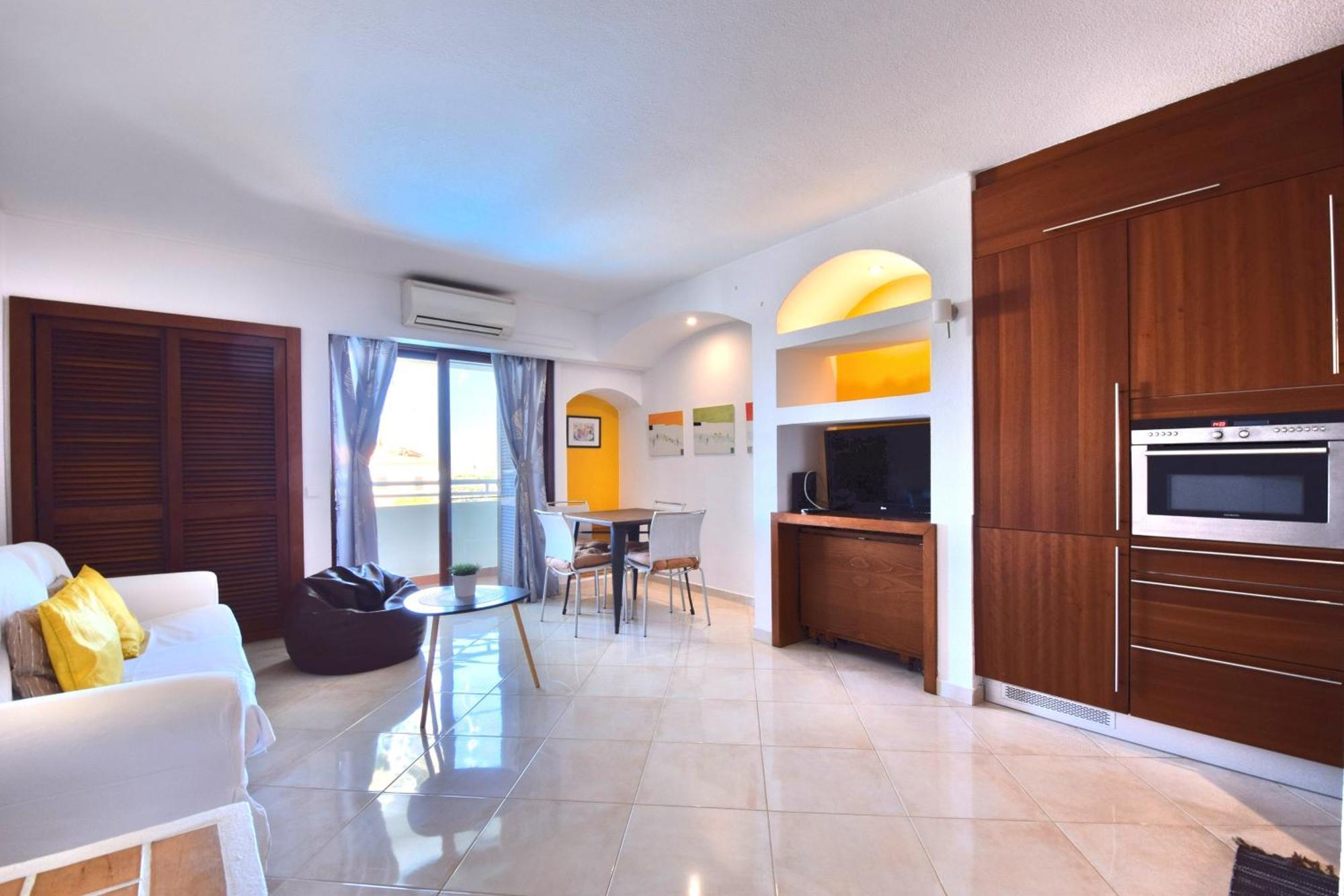 Bellavista Avenida By Beguest Aparthotel
