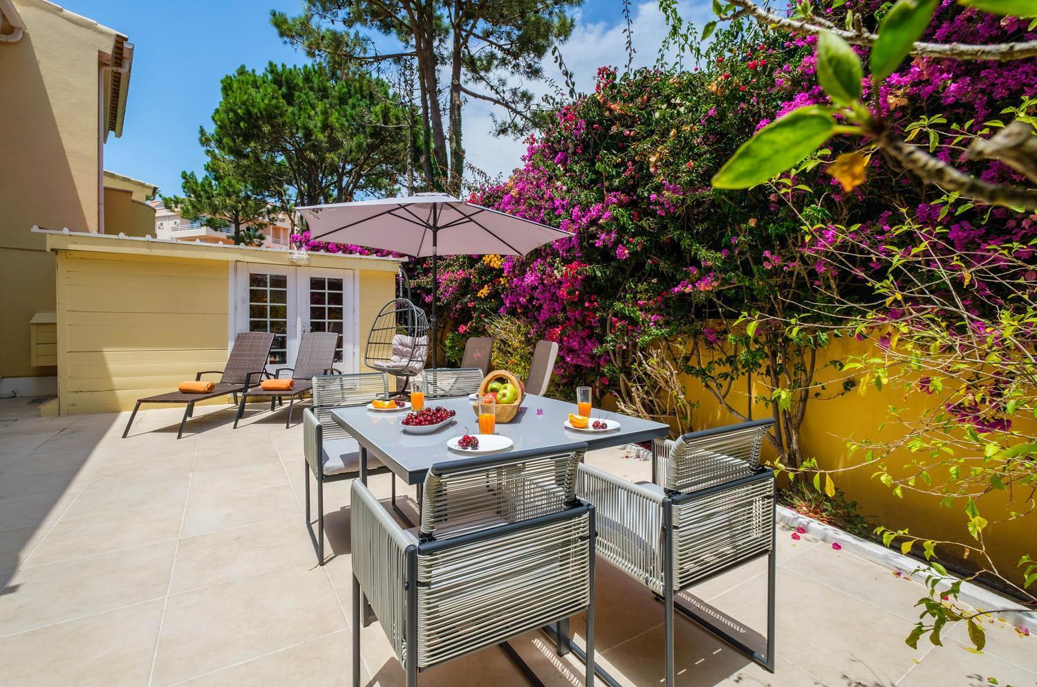 Seafront Unit 1 Villa *
