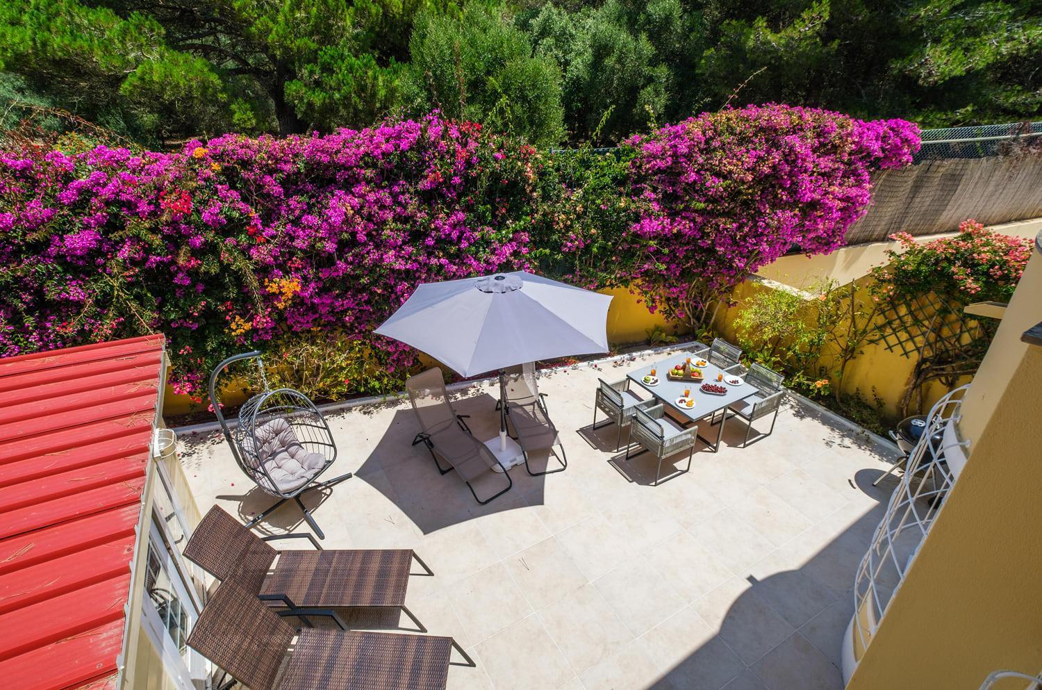 Seafront Unit 1 Villa *
