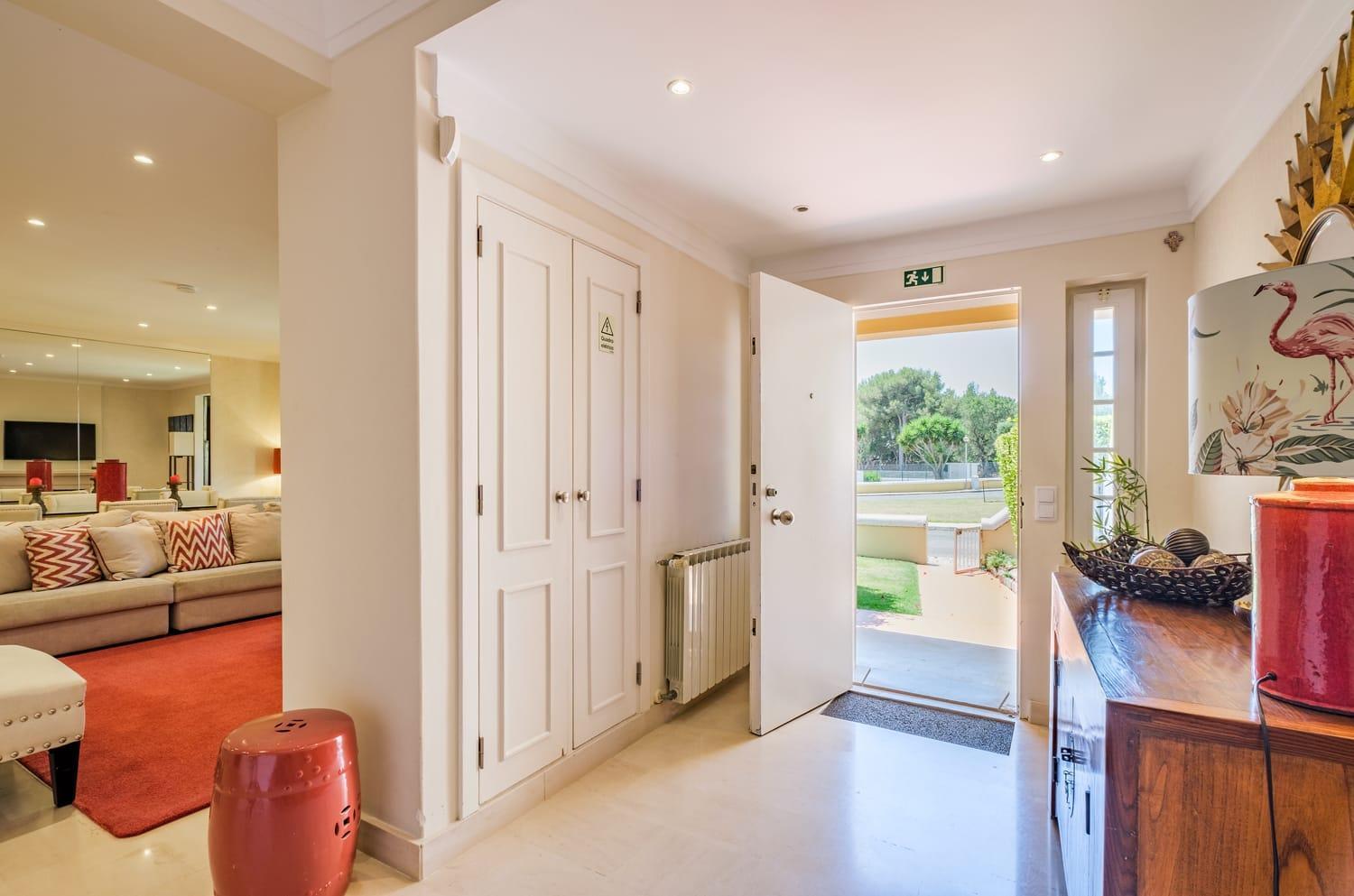 Seafront Unit 1 Villa