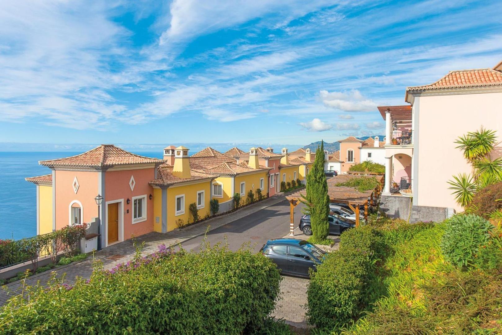 Holiday park Balancal And Palheiro Village Funchal (Madeira)