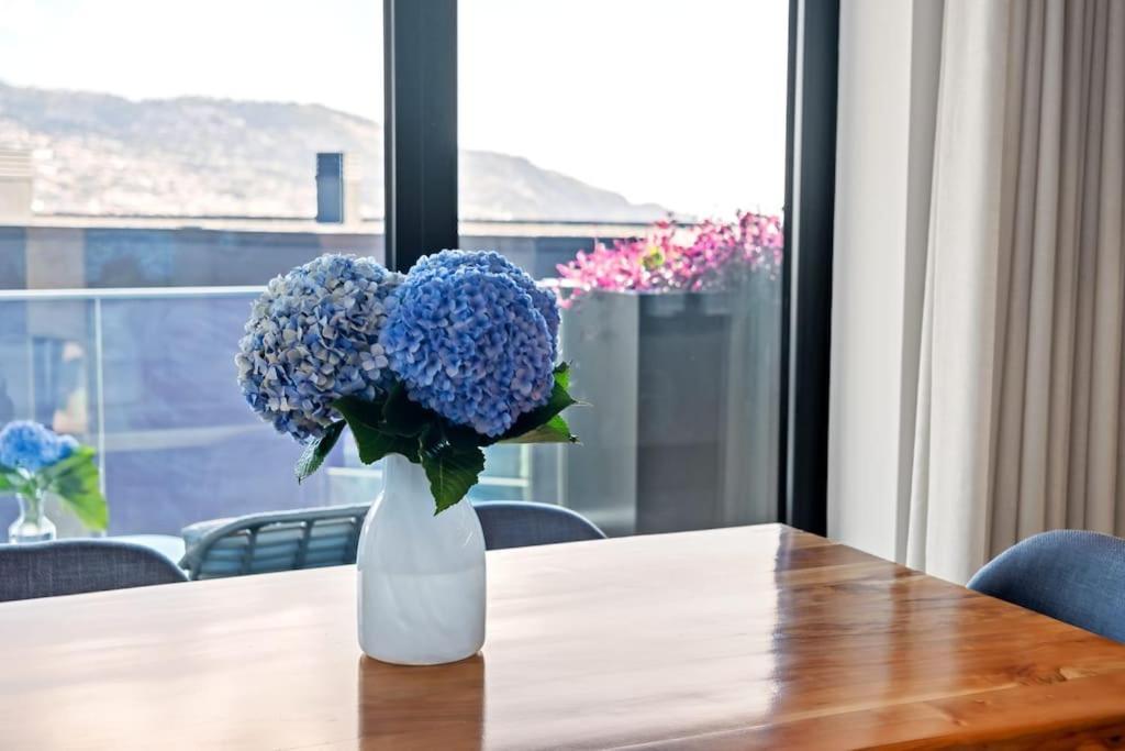 View Apartment *