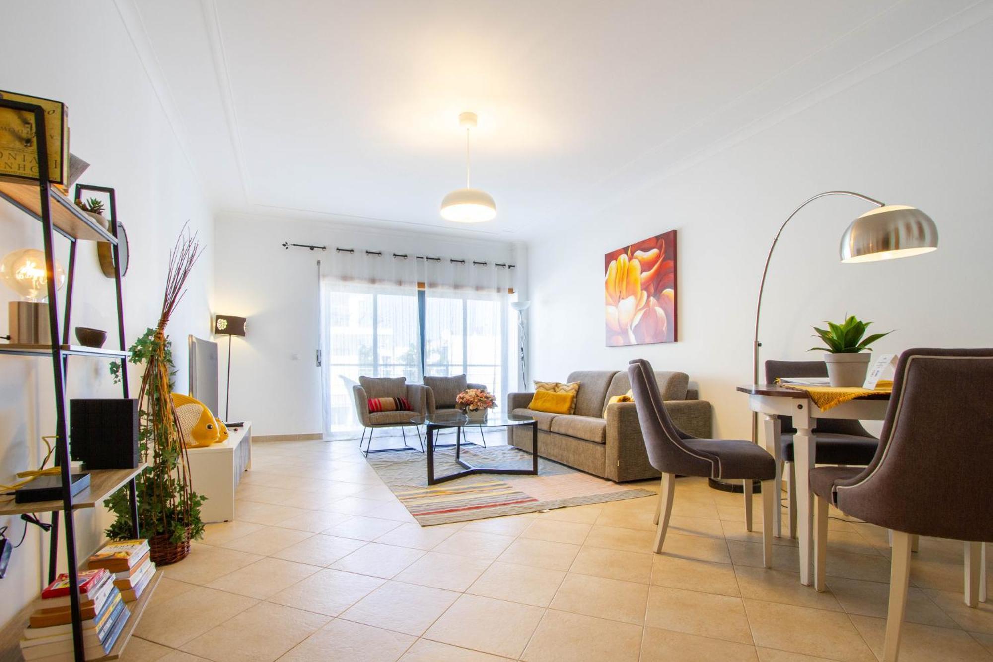 Casa Happiness, Swimming Pool, Fast Wifi, Parking Apartment Lagos