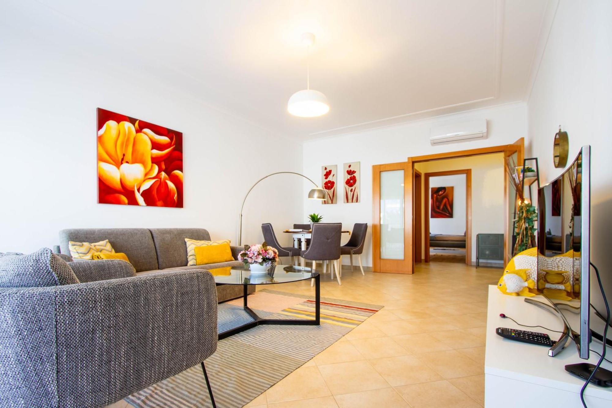 Casa Happiness, Swimming Pool, Fast Wifi, Parking Lagos