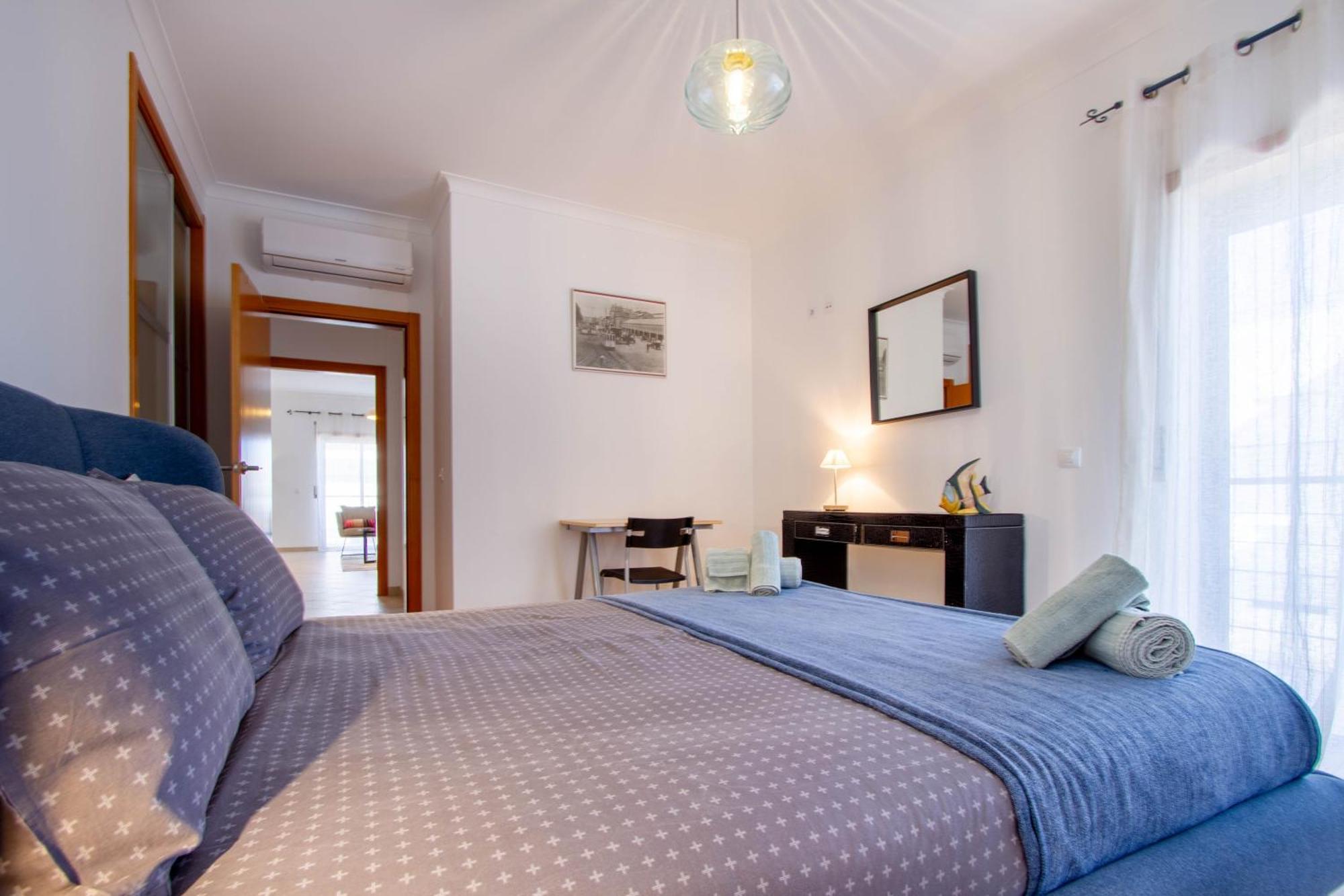 Casa Happiness, Swimming Pool, Fast Wifi, Parking Apartment