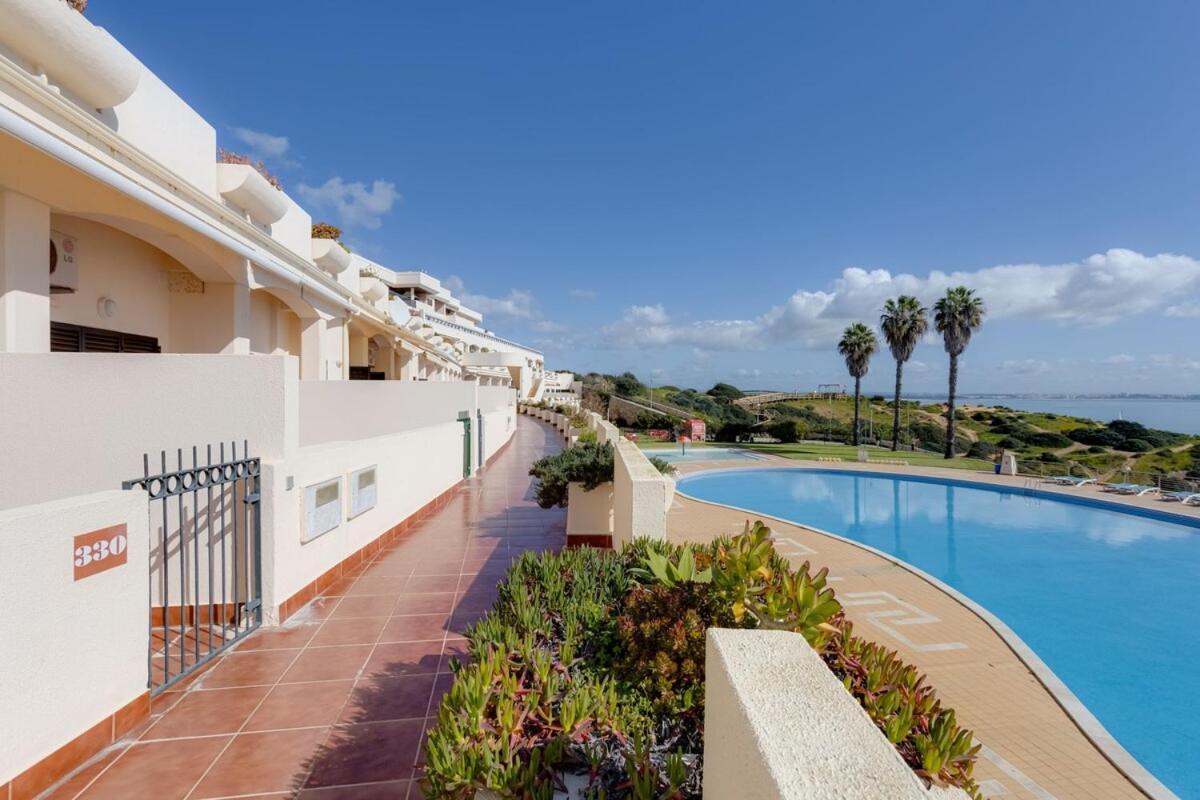 Bellevue By The Sea - Oceanfront For 4 With Stunning Views At Dona Ana