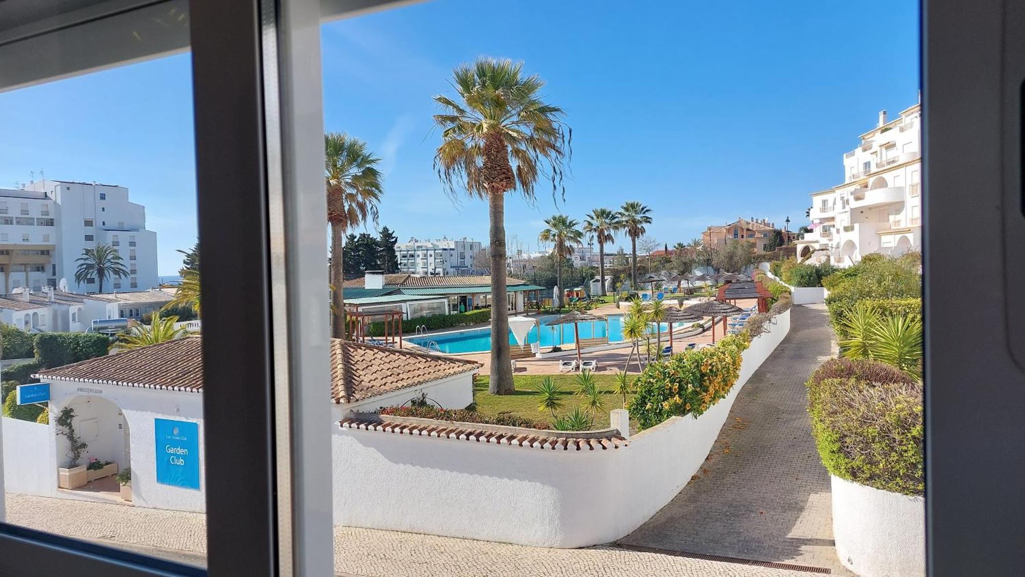 Ocean Club Aparthotel 4*