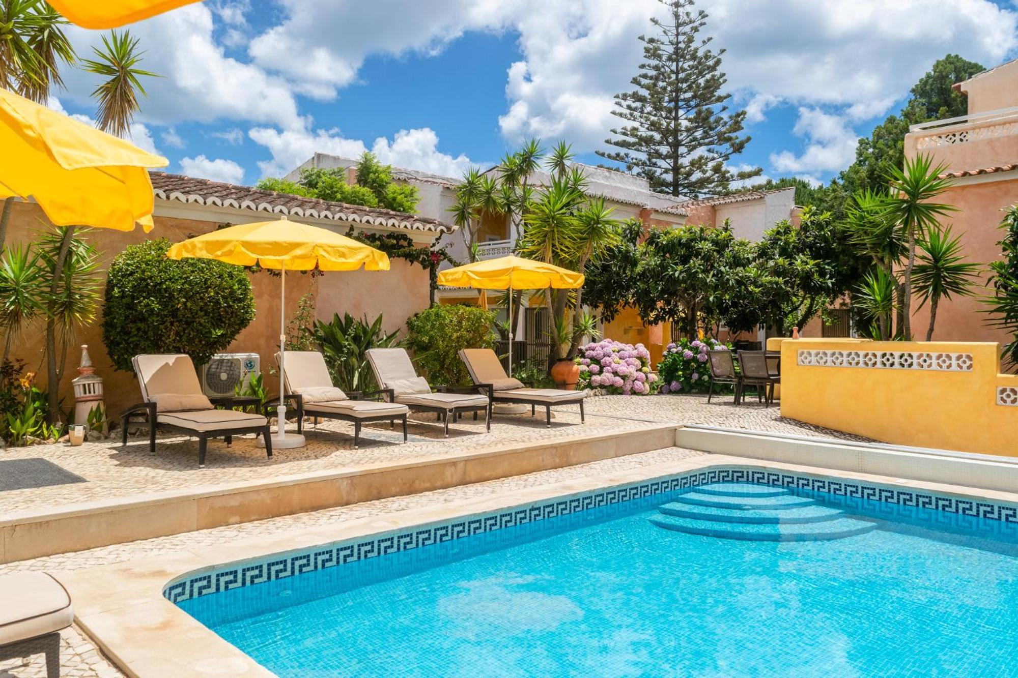 Hotel Costa D'oiro Ambiance Village 4*