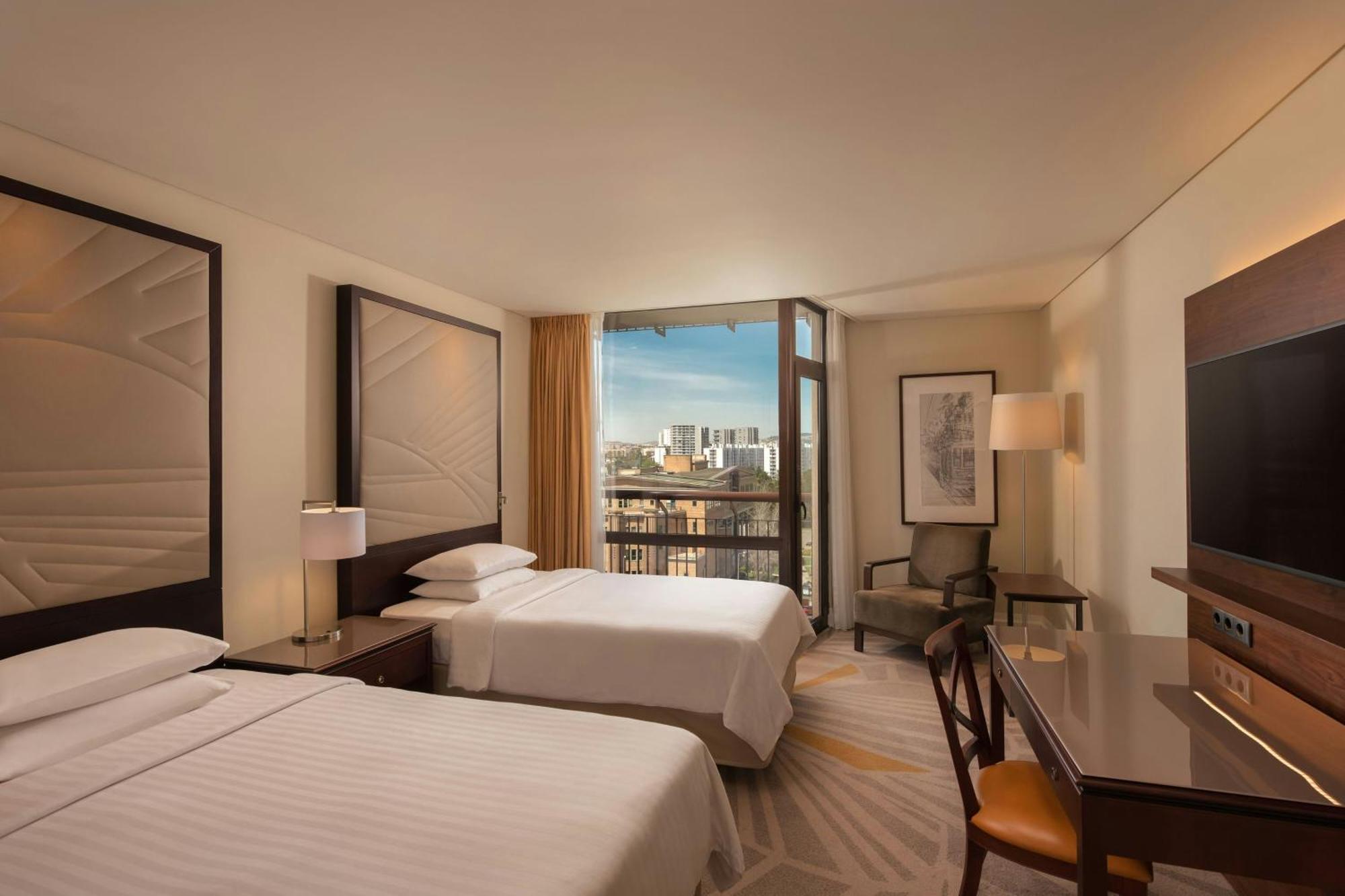 Marriott Hotel 4*