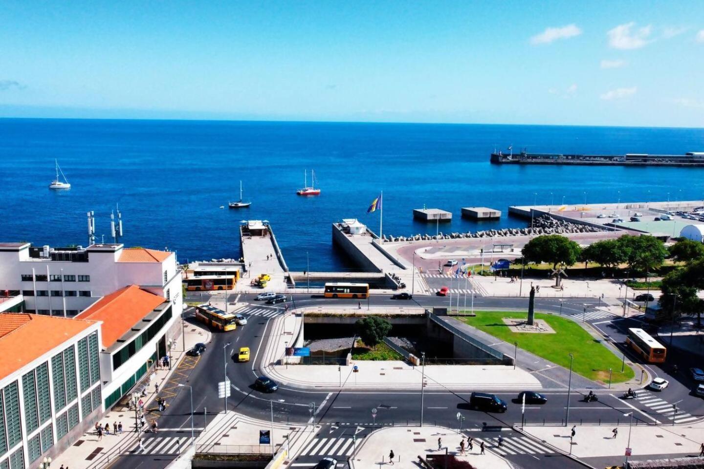 Empire Luxury Savoy Insular Funchal (Madeira)
