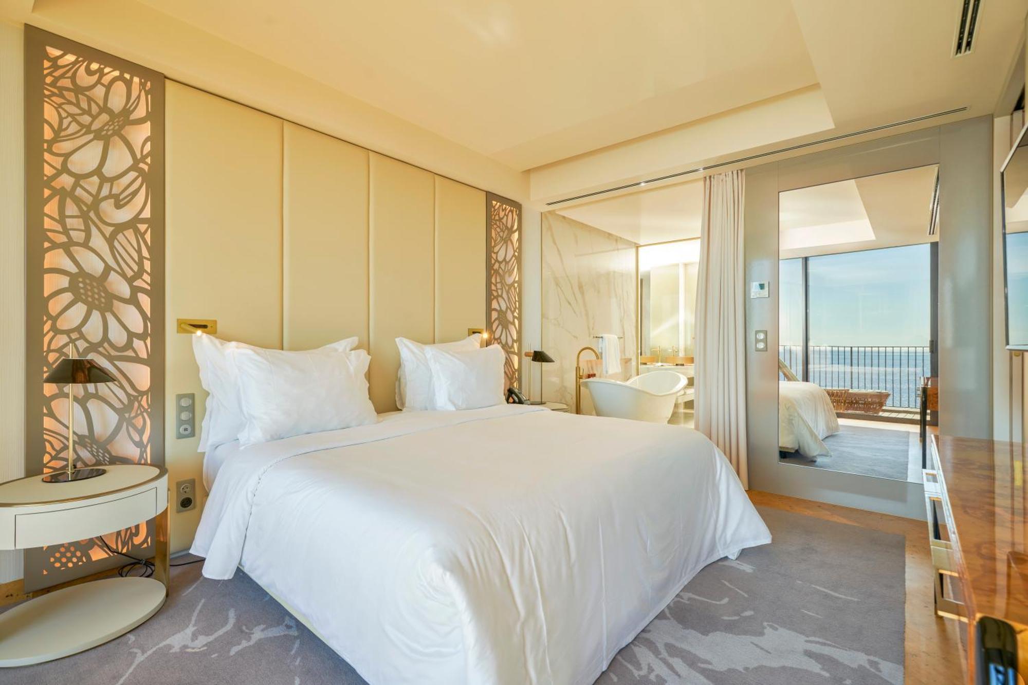 Savoy Palace - The Leading Of The World - Savoy Signature 5*