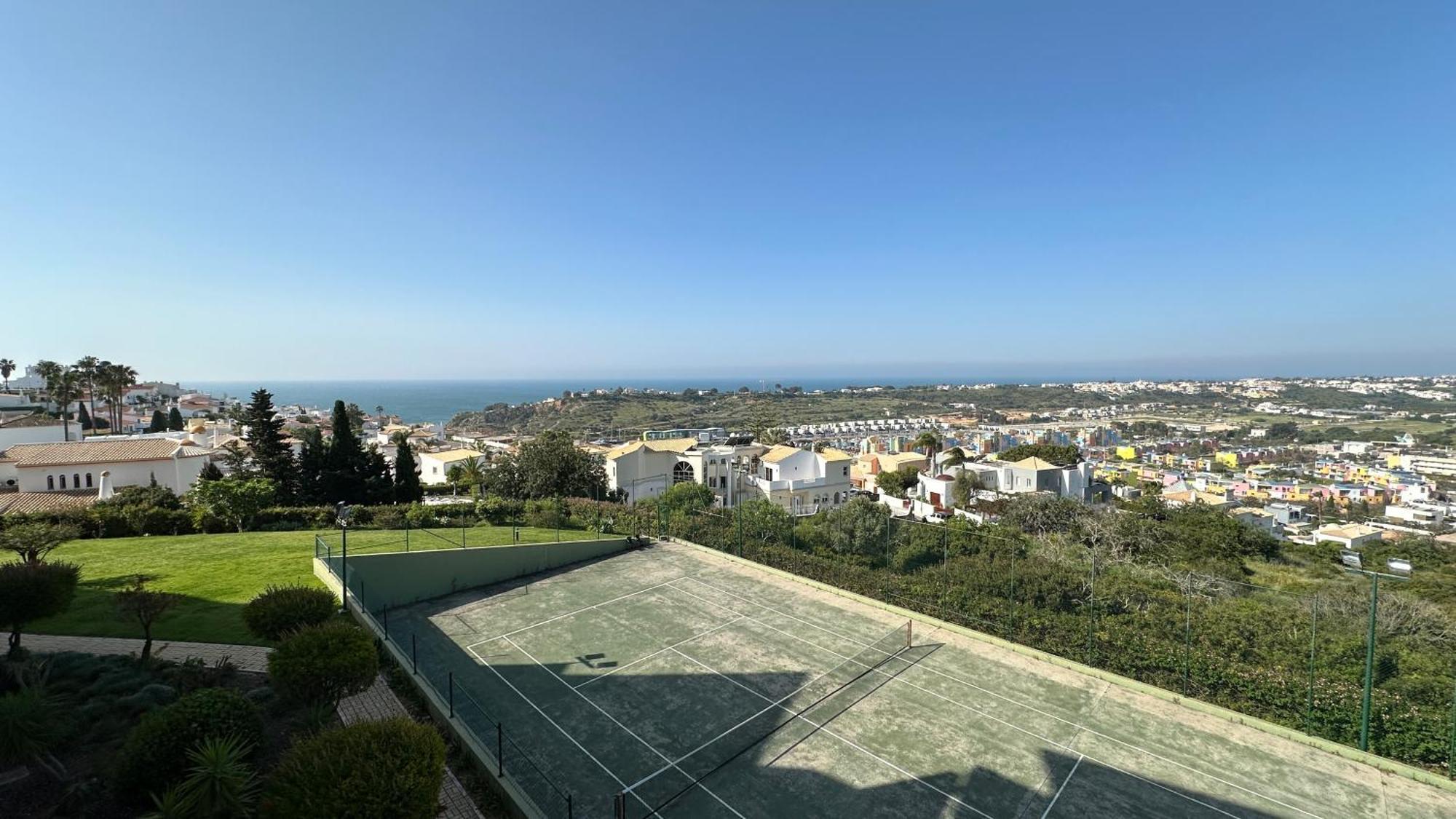 Costa Apartment *