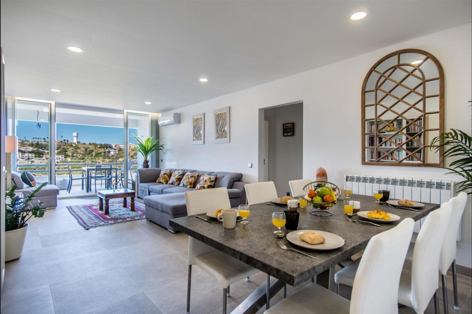 Sunny 3-bedroom Albufeira