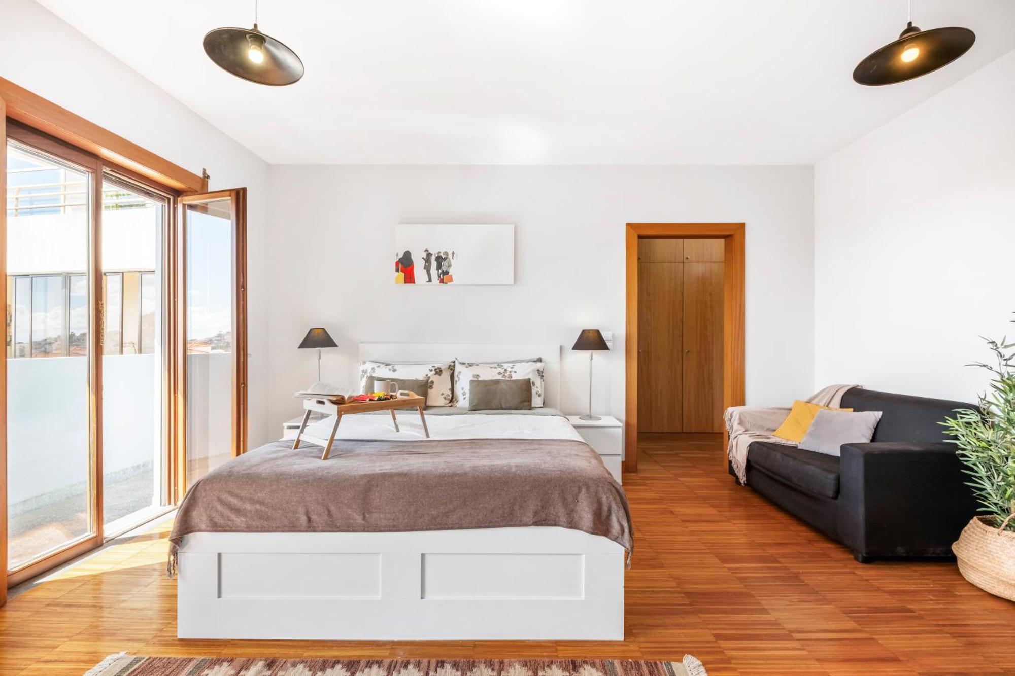 Heritage Apartment *