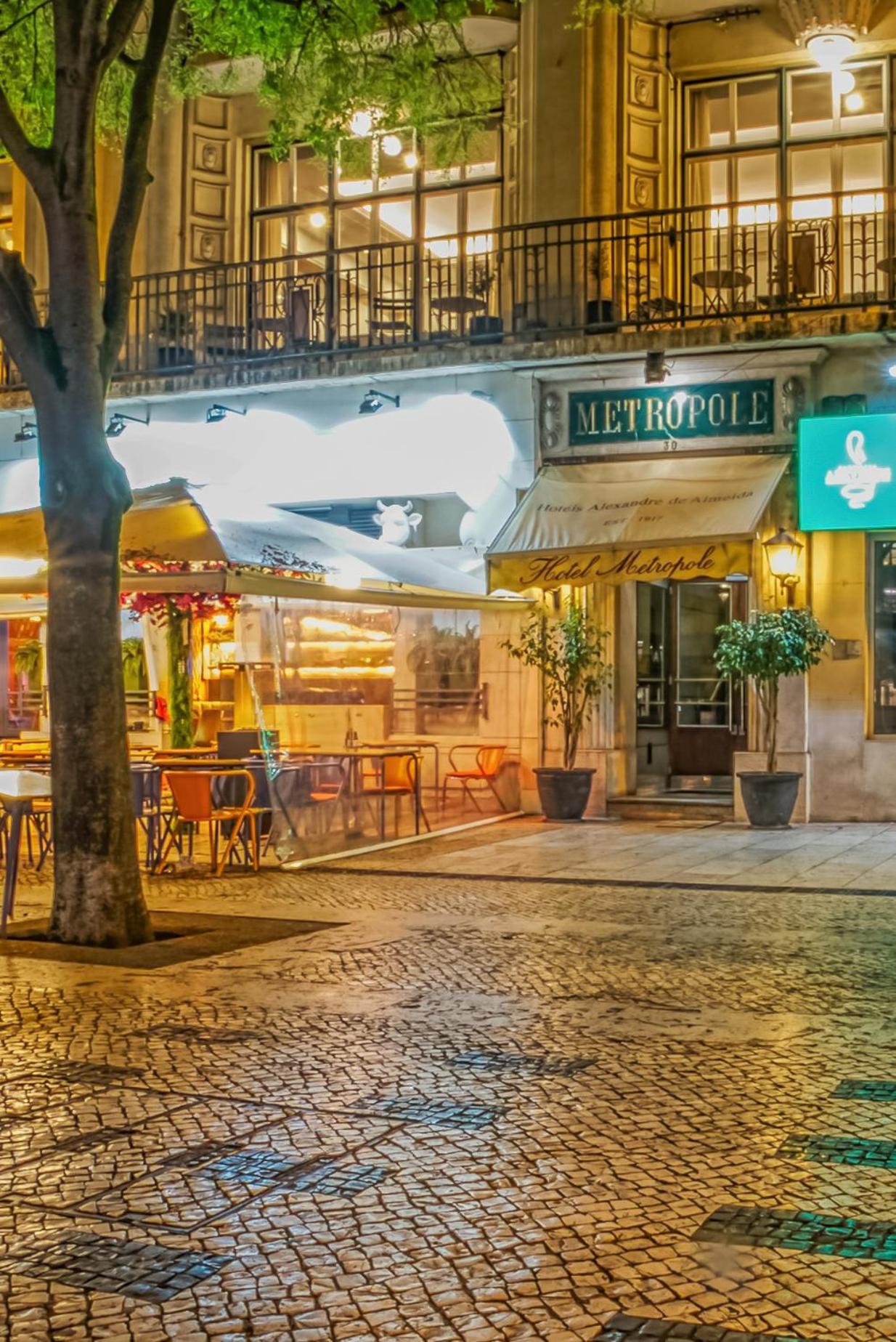 Metropole Hotel