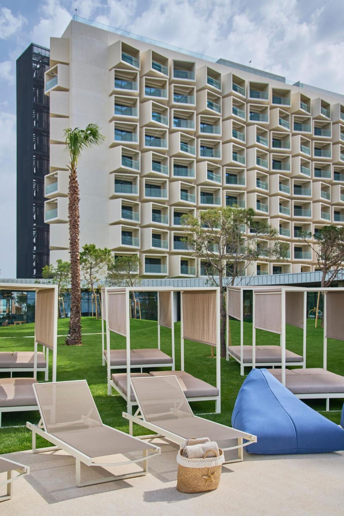 Hotel The Editory By The Sea 5*