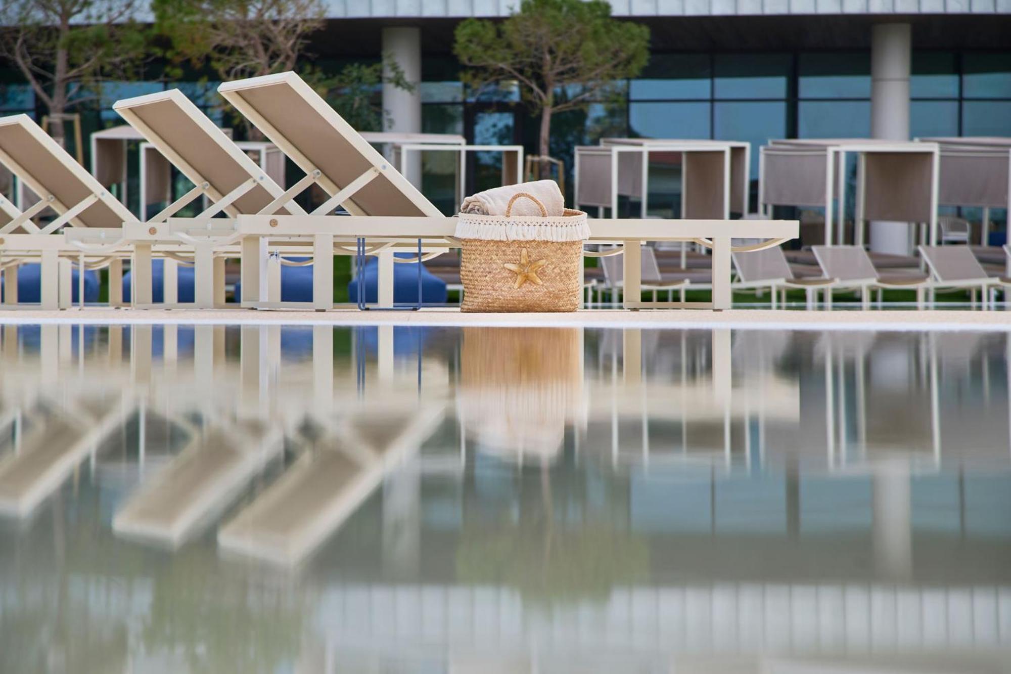 Hotel The Editory By The Sea