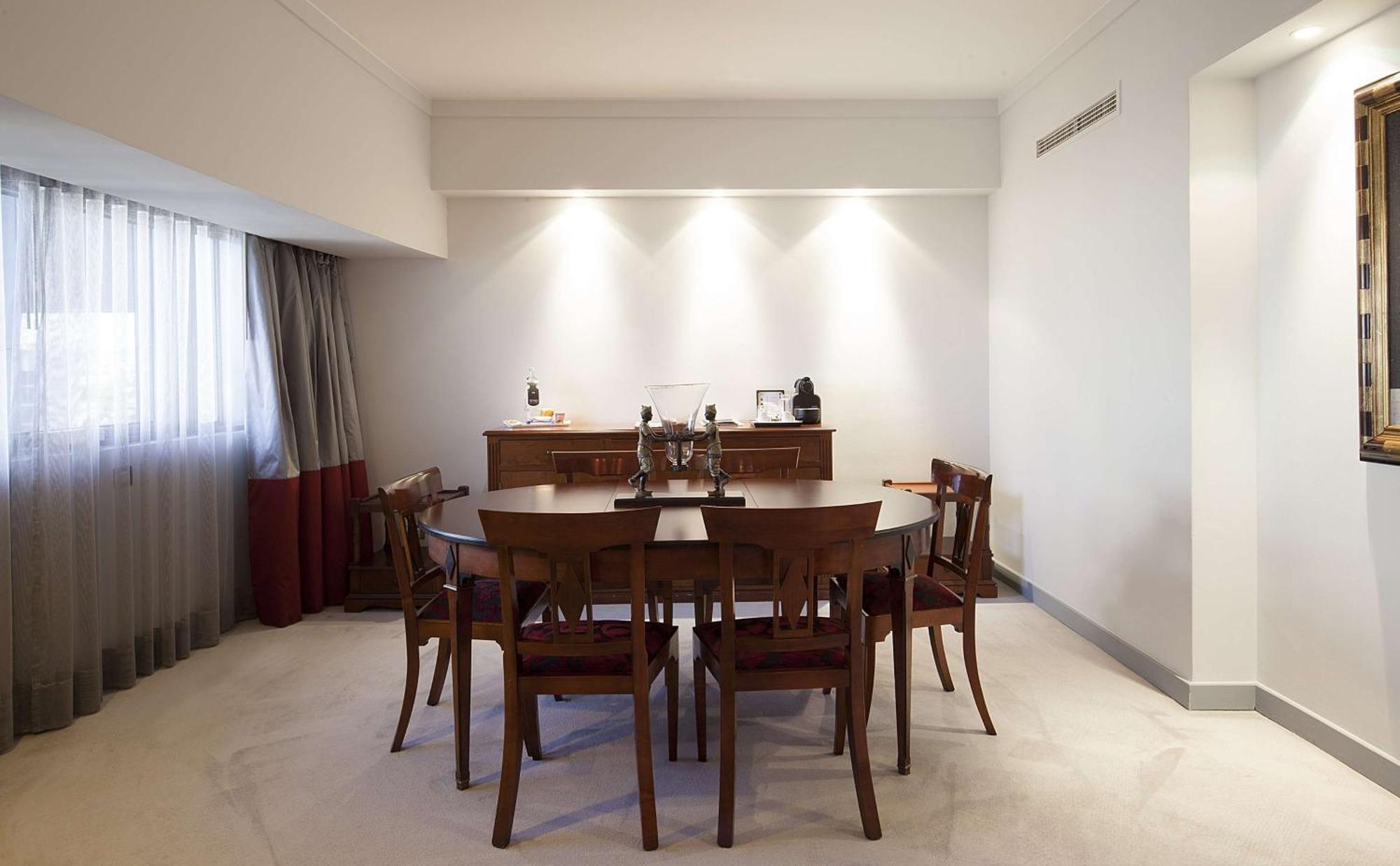 Tivoli Oriente Hotel 4*