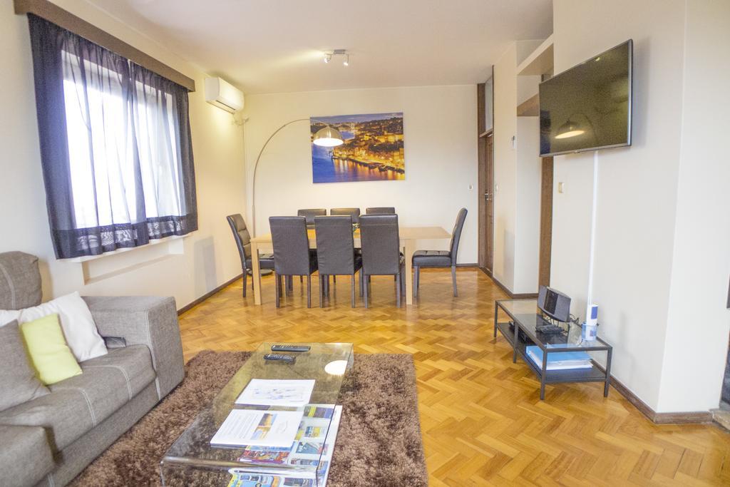 Lv Premier Clerigos- Re1 Apartamento Oporto