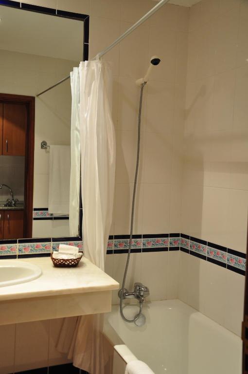 Marta 3* Funchal (Madeira)