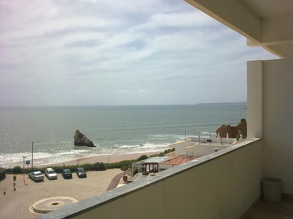 Rocha Mar Front Line Bay Apartamento Portimão