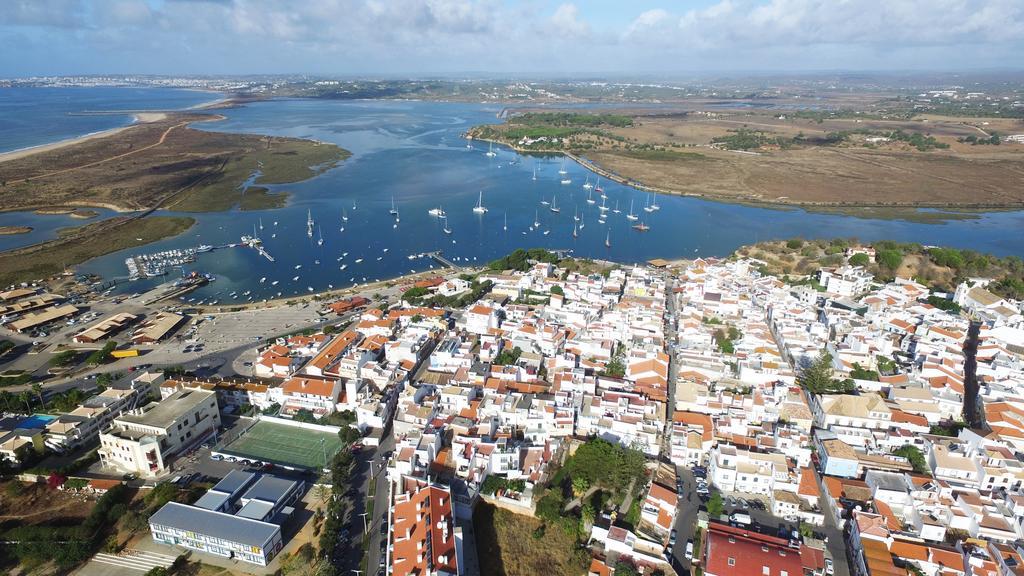 Hostel Ria Alvor *