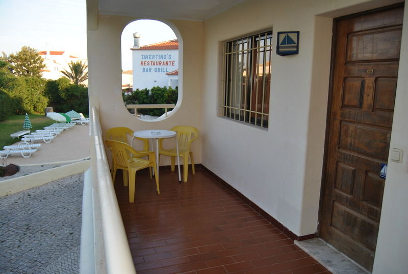 Apartment Olhos Do Mar *