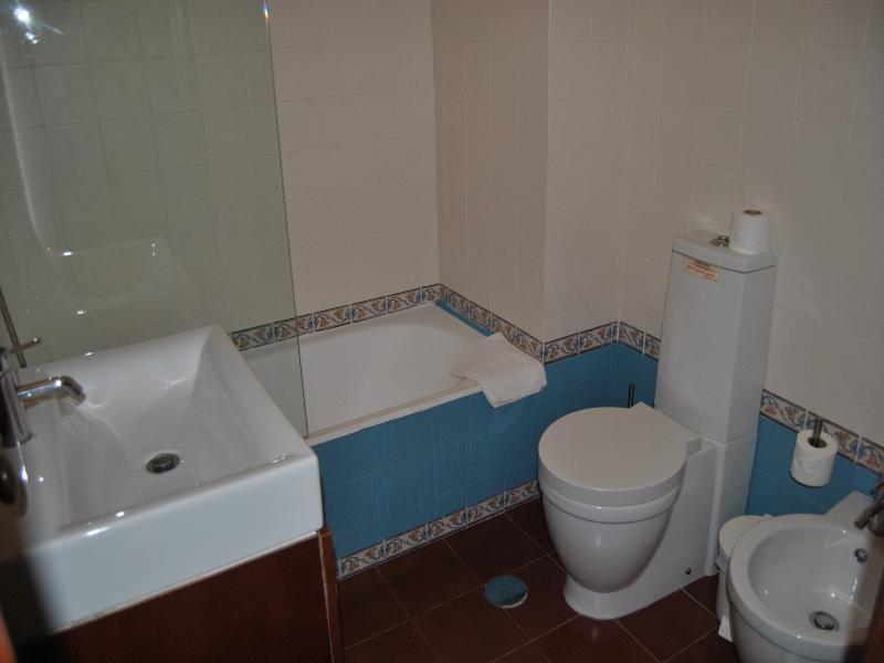 Apartment Olhos Do Mar *