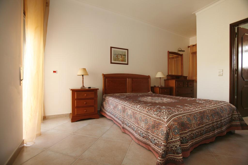 Apartahotel Coral Do Vau