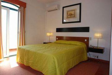 Hotel Lagosmar Story