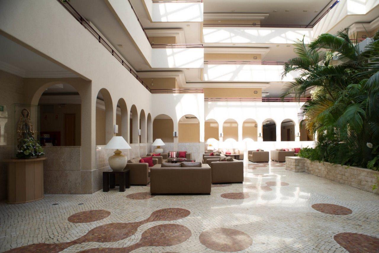 Aparthotel Luna Da Oura 4*