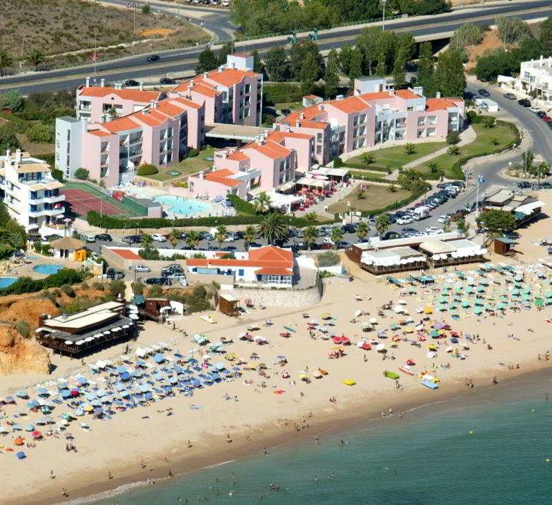 Apartahotel Coral Do Vau 3*