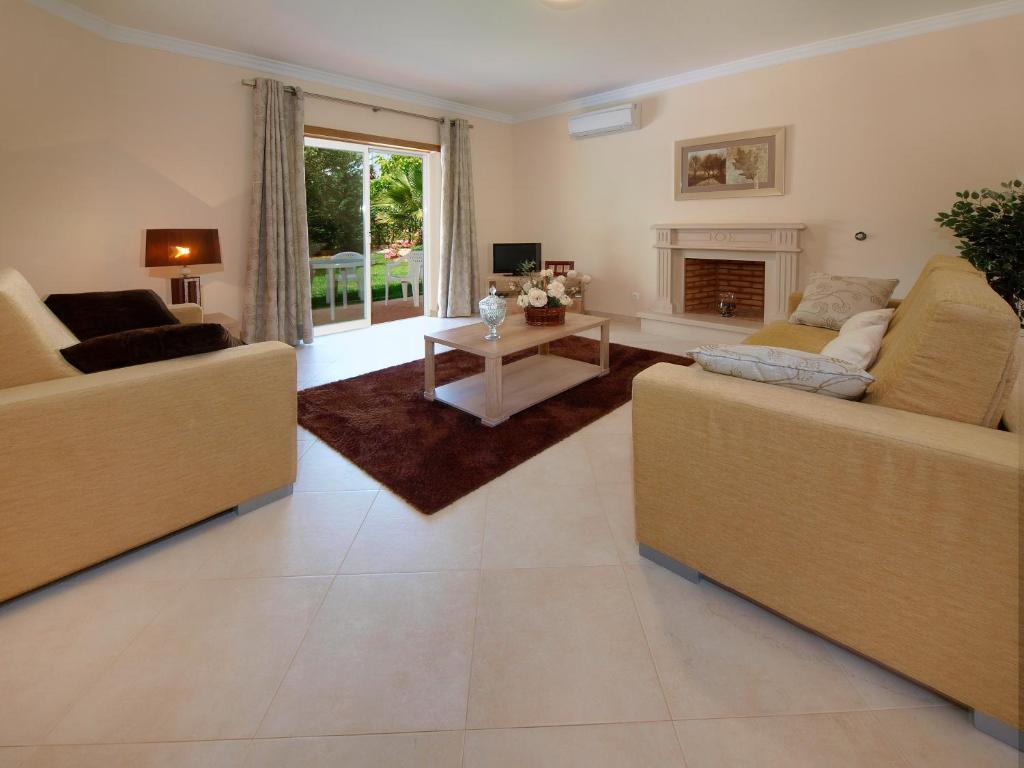 Oasis Parque Country Club Holiday park 3*