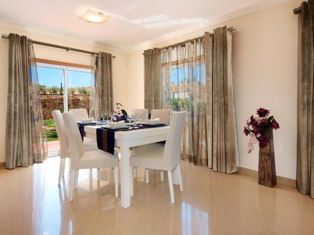 Oasis Parque Country Club 3*