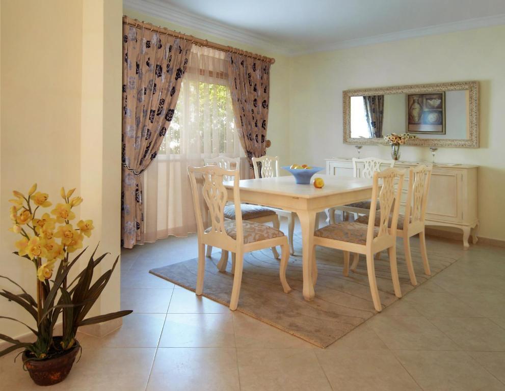 Holiday park Oasis Parque Country Club 3*