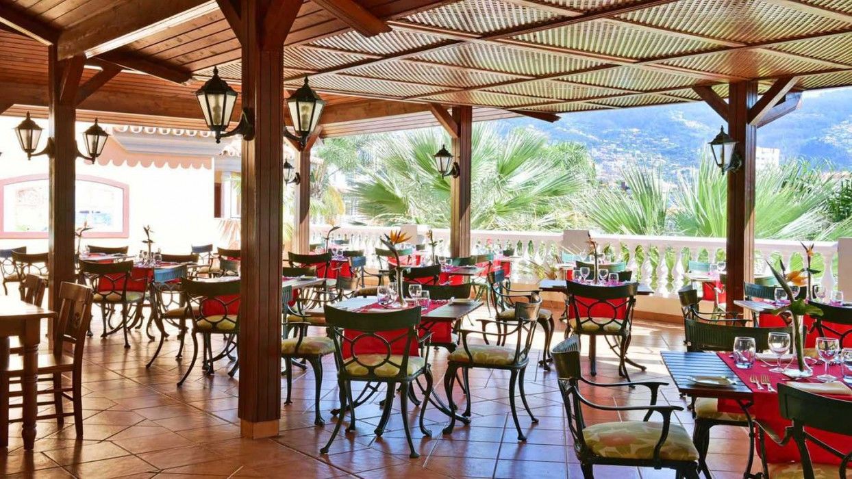 Pestana Miramar Garden & Ocean Hotel 4*