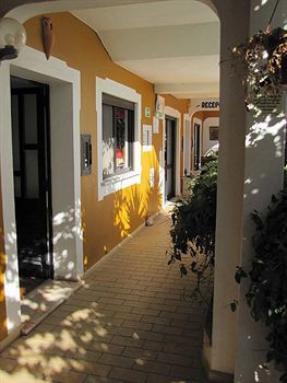 Sea Breeze Hotel