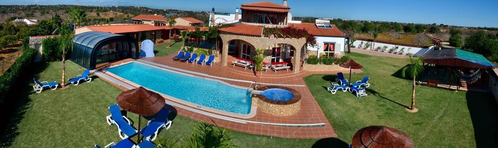 Ania * Albufeira