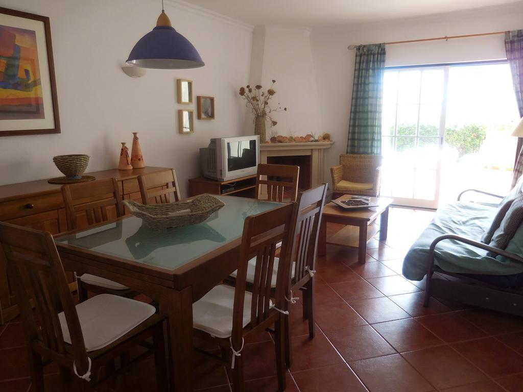 Rosal Villa *